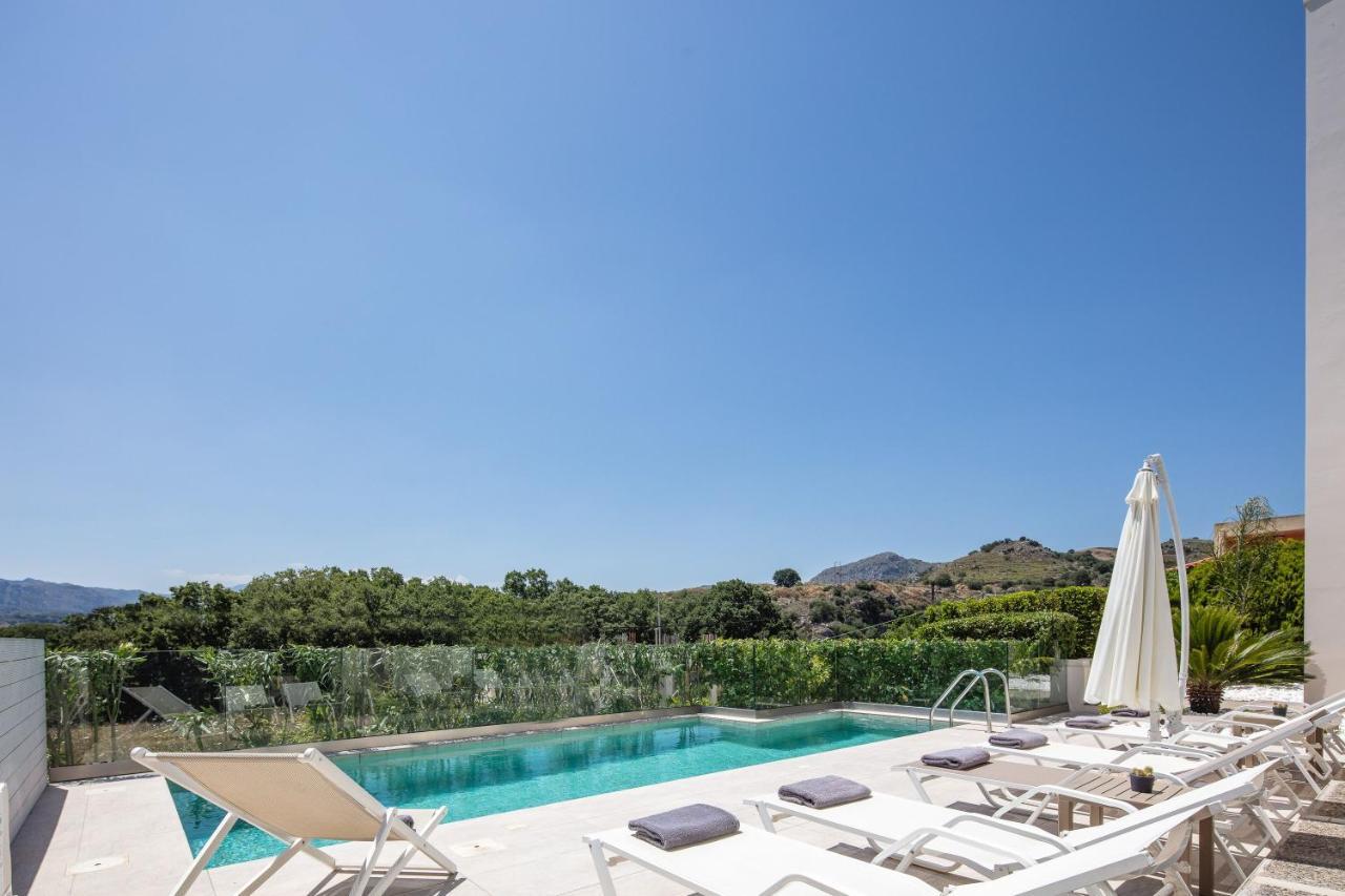 Villa Elesia Koxare ภายนอก รูปภาพ